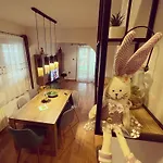 Lux Barbara * פורץ