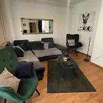 Lux Barbara * פורץ