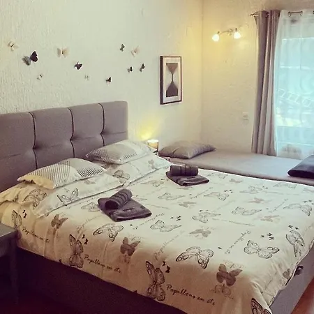 Lux Barbara شقة *