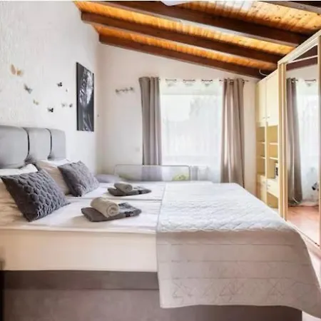 Lux Barbara Apartmán *